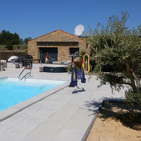 L'oustalet Du Var Casa de Férias *